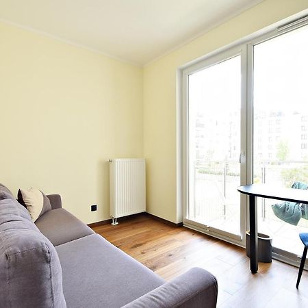Wola Apartment Varsovia Exterior foto
